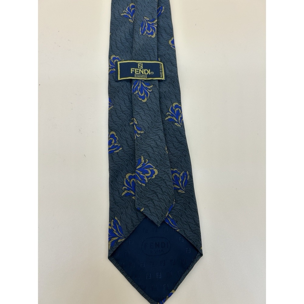 Vintage Fendi Cravatte Gray Blue Gold Floral Silk Tie 59x3.5 Made In Italy